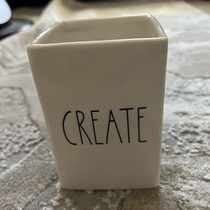 Pencil holder